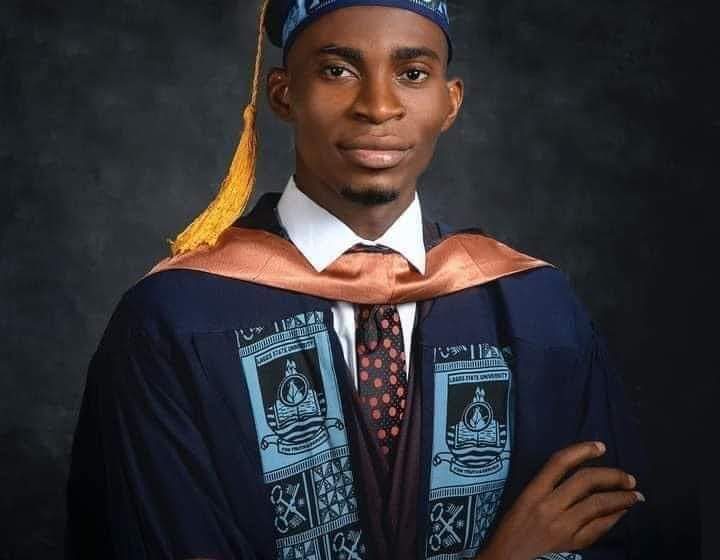 LASU’S best Graduating Student earns 5 million Naira, Scholarship